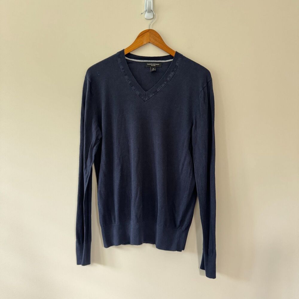 Banana Republic Men's Navy Blue Silk Linen V-Neck Sweater Medium
